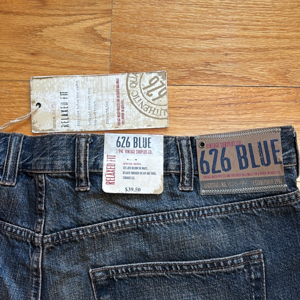626 Blue: Men Black Jean Shorts with Frayed Hem size 42 waist - Picture 2 of 4